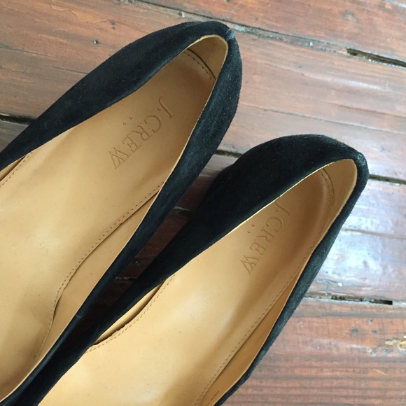 J.Crew black suede gold cap-toe block heels. 9.5 - Picture 5 of 6
